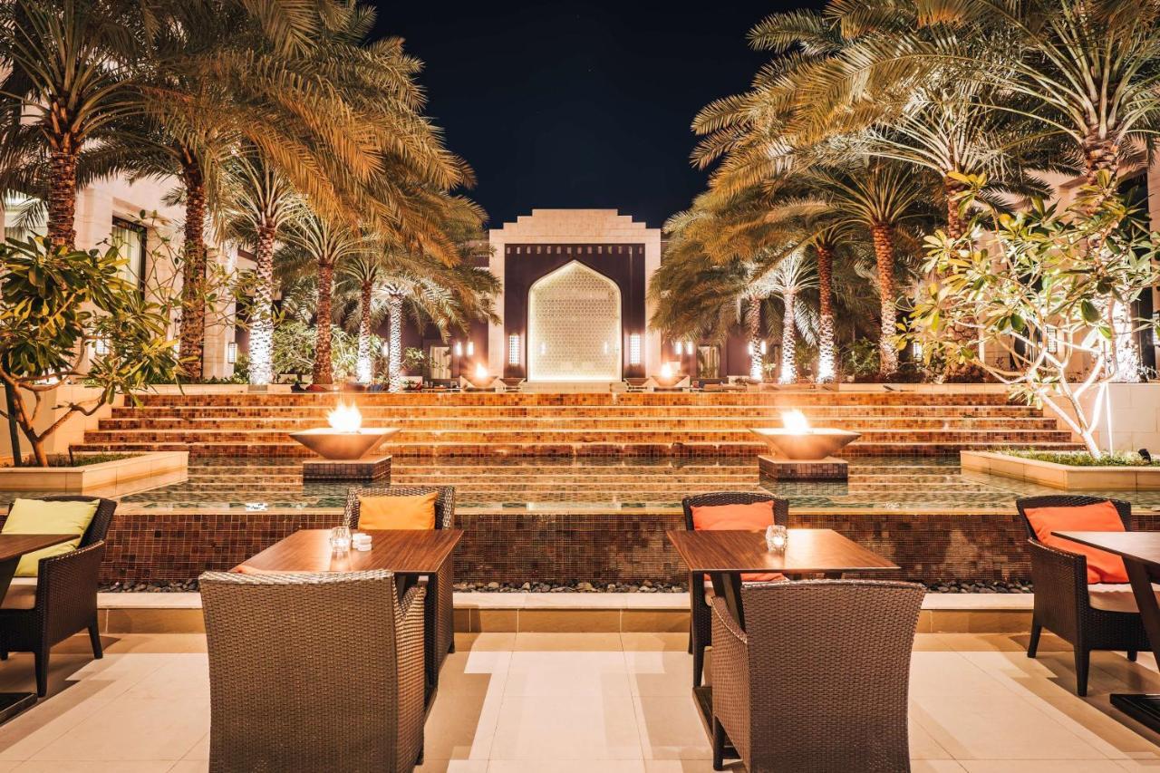 מלון Radisson Collection Muscat, Hormuz Grand מראה חיצוני תמונה The Palace Downtown Dubai