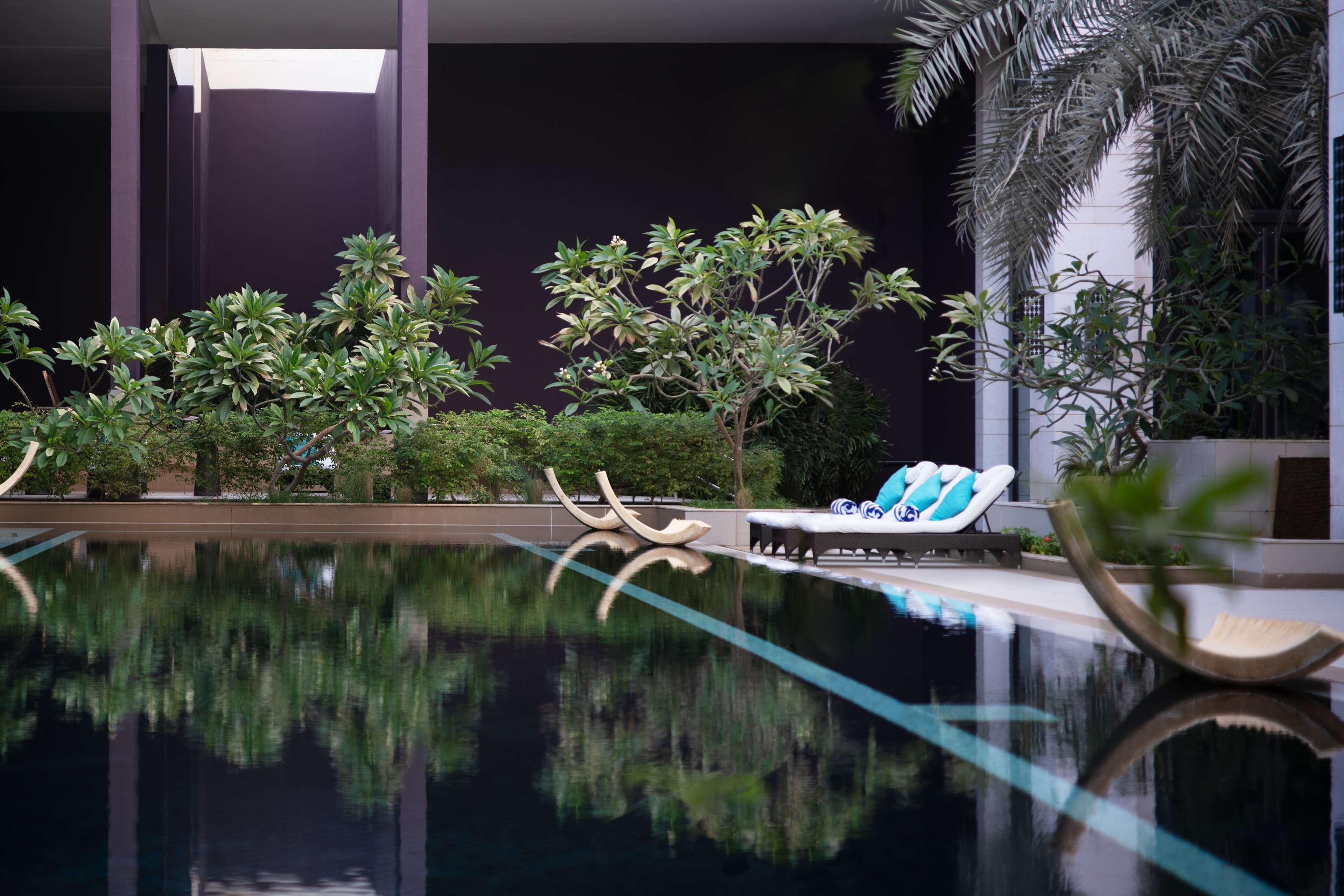 מלון Radisson Collection Muscat, Hormuz Grand מראה חיצוני תמונה The swimming pool at the hotel